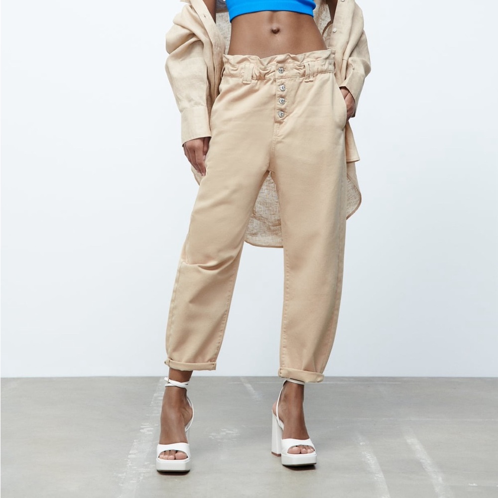 Zara Baggy Paperbag Jeans Size 2
